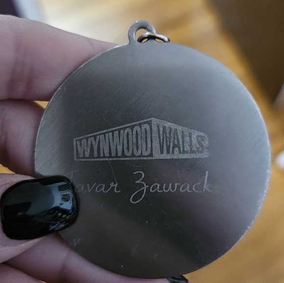 WYNWOOD WALLS Graffiti Keychain by Tavar Zawacki - Picture 3 of 6